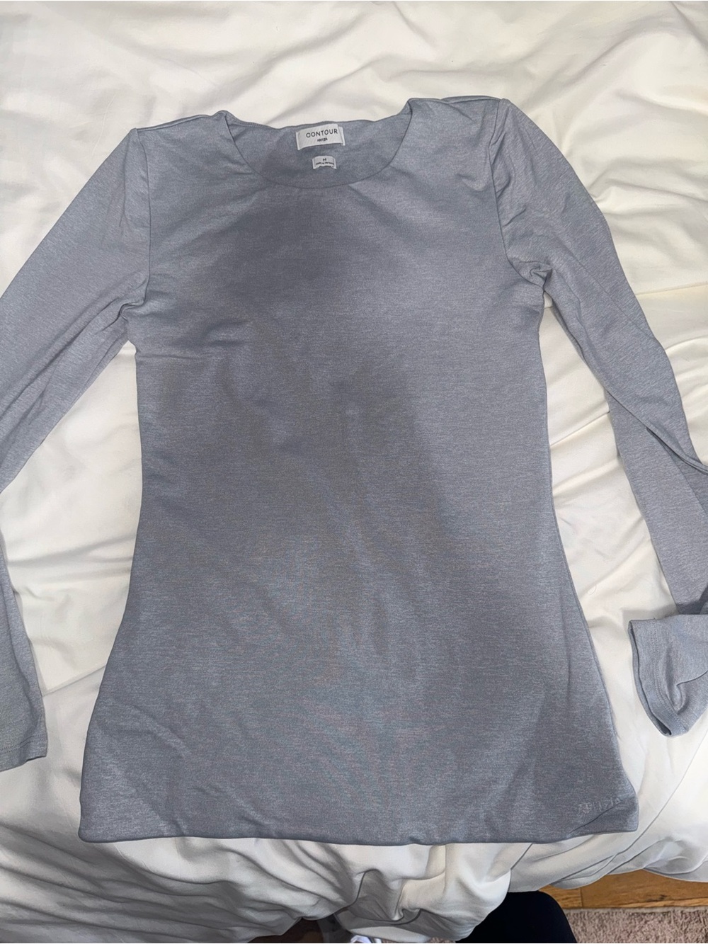 Aritzia Contour gray Long sleeve